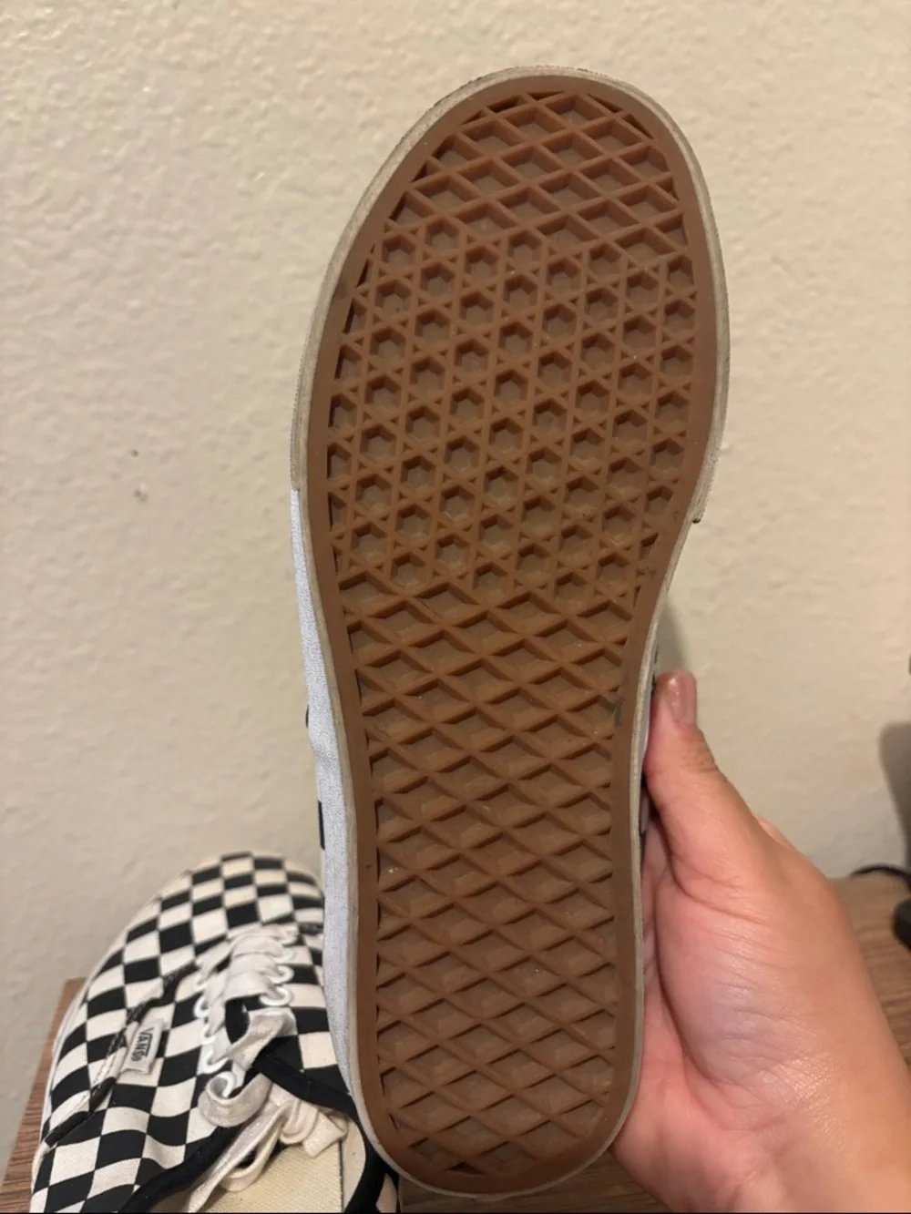 Vans Checkerboard Low-Top Sneakers - Black & White Size Women’s 8.5 - Picture 6 of 10
